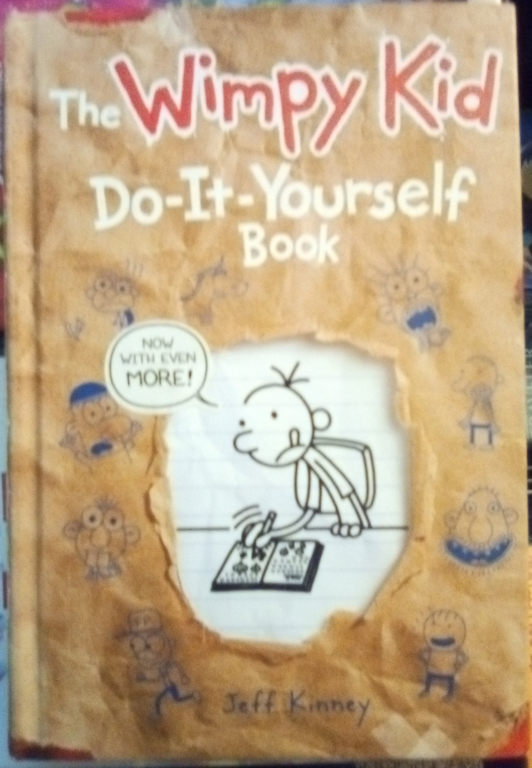 Diary of a Wimpy Kid Do it Yourself Book  (Revised and Expanded Edition)by Jeff Kinney (Hardcover) Used ISBN 978-0810989955